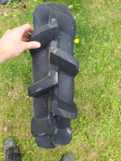 Interforce 2 mud tires Like new 32 × 6.50 ×14 (All 4 are same size) Asking 800 obo