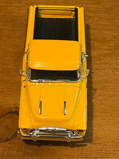 Chevy Cameo 1957 SS5605 Pickup Diecast Truck, Scale 1/38 RARE, View more