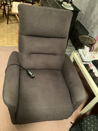 Fauteuil auto levant neuf brand new assisted chair paid 900$
