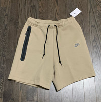 Nike Tech Fleece Shorts “Khaki”