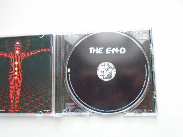 Cd musique The Black Eyed Peas The End Music CD dans CD, DVD et Blu-ray  à Lévis - Image 3
