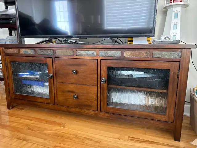 Meuble TV in TV Tables & Entertainment Units in Laval / North Shore - Image 2