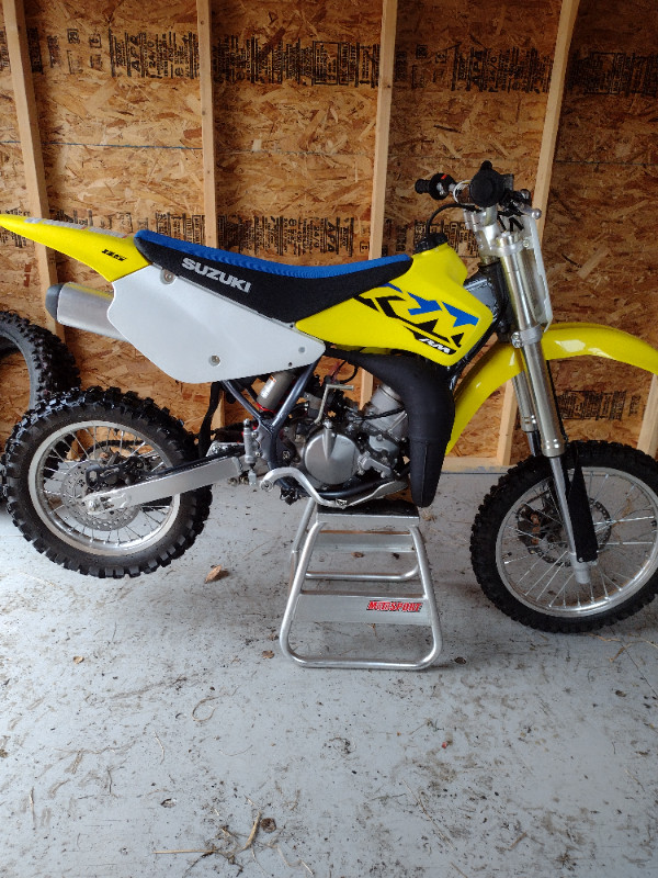 2022 Suzuki RM85 in Dirt Bikes & Motocross in Edmonton