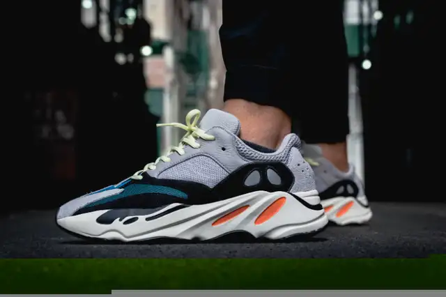 Adidas Yeezy Boost 700 Wave Runner sz 12 NEW in Men's Shoes in Markham / York Region - Image 8