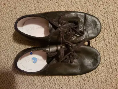 Jazz dance shoes Size 1, View more