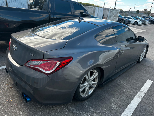 2013 Genesis Coupe 2.0T in Cars & Trucks in St. Catharines - Image 3