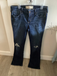 Ladies jeans. $5 each