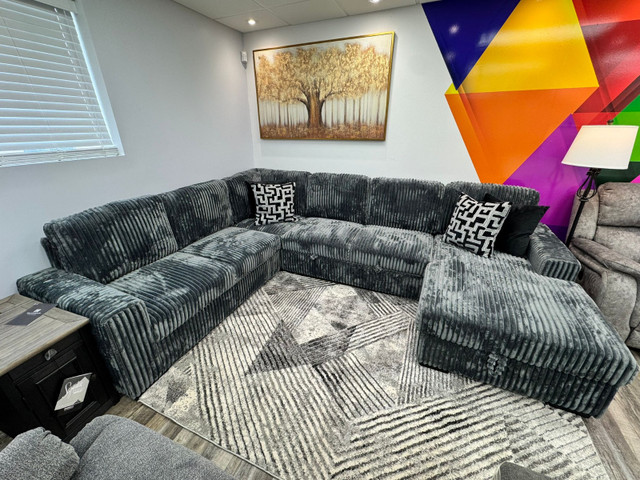 New 4-Piece Sectional Sofa Bed With Reversible Storage Chaise in Couches & Futons in Sarnia - Image 3