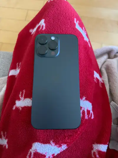 iPhone 15 Pro Max 256 GB Unlocked, View more