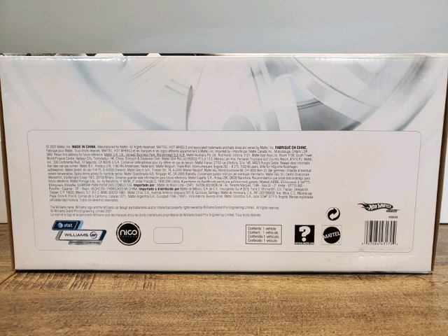1:18 Diecast Hot Wheels Williams Toyota F1 FW29 Nico Rosberg #16 in Arts & Collectibles in Kawartha Lakes - Image 10