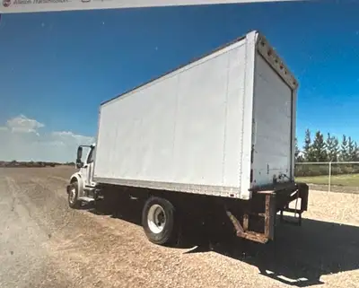 2012/2014/2016 Freightliner M2 106 Business Class 4x2 Van Truck HYDRAULIC BRAKES Allison Automatics...