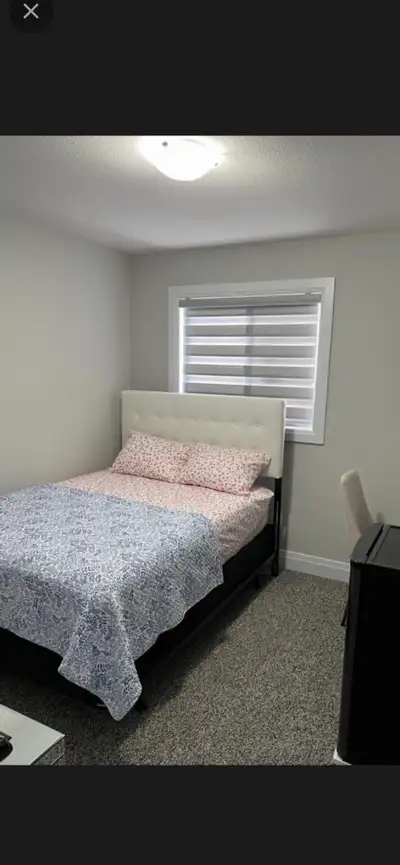 This room is fully furnished and in a new house located in a beautiful neighbourhood in Brantford. T...