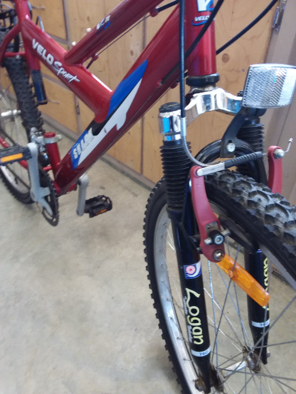 Bicycle sport tout terrain 21 vitesses dans De Montagne  à Victoriaville - Image 3