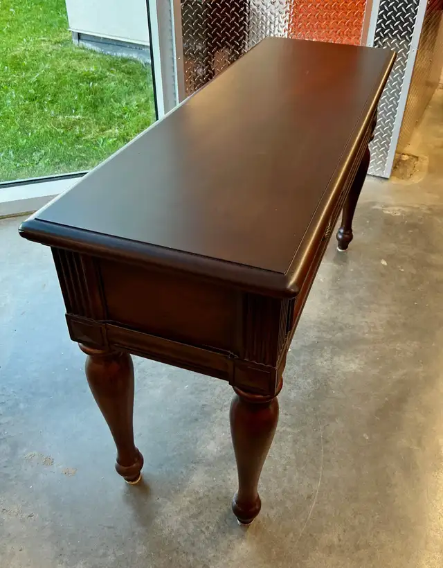 Bernhardt Martha Stewart Solid Wood Console Table with Drawers63860081020289121