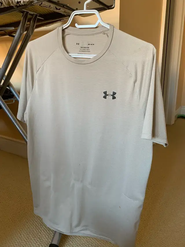 Under Armour Tech Tee - Medium64959964339073120