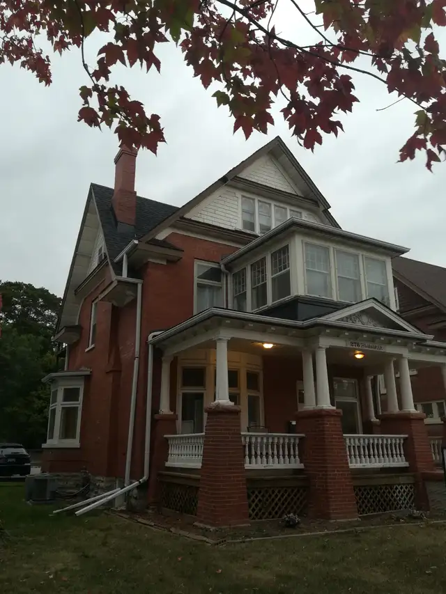 Furnished psychotherapy office for rent part time