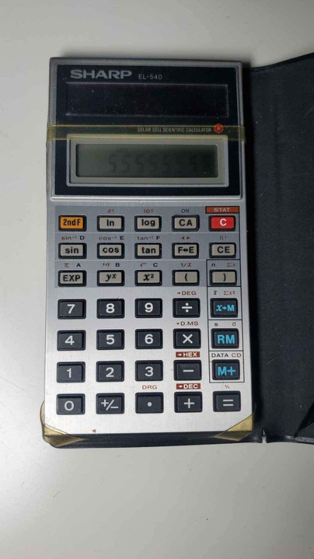 Vintage SHARP EL-540 Solar cell calculator MADE IN JAPAN in General Electronics in Hamilton - Image 2