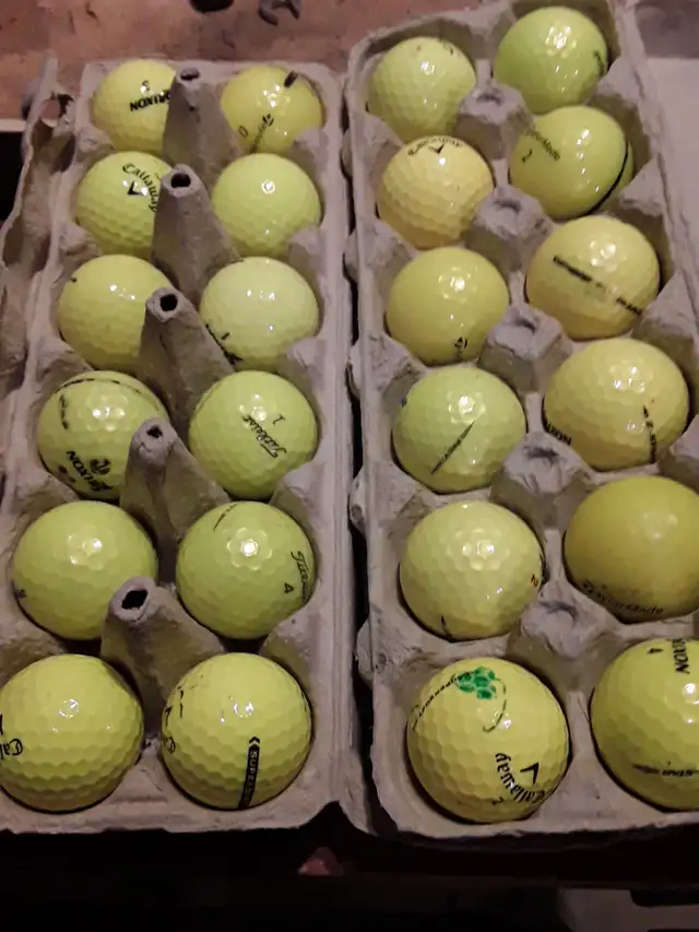Titleist and Callaway Golf Balls in Golf in Windsor Region - Image 4