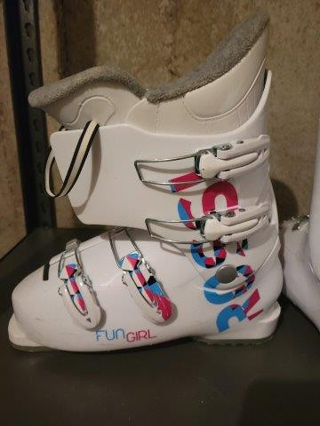 Rossignal Girls Ski Boots in Ski in Kitchener / Waterloo
