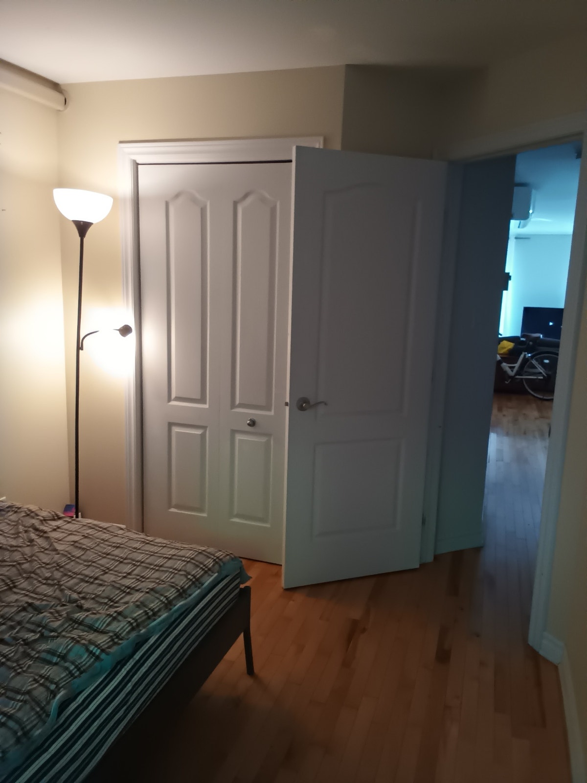 Looking for a roommate. — photo 3