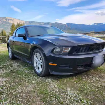 2012 mustang 3.7l v6 219***km, I'm still enjoy driving this car but it's time to sell. This year I'v...