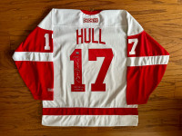  Brett Hull Autographed Signed 700th Goal Jersey 