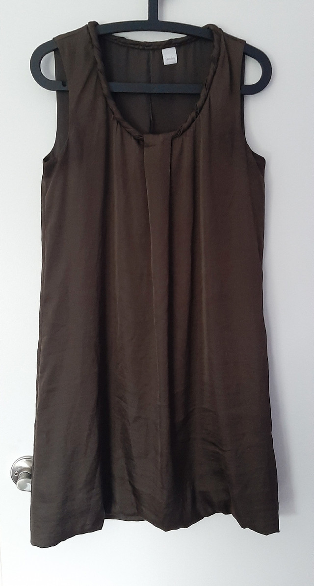 Robes L / taille 10 dans Femmes - Robes et jupes  à Longueuil/Rive Sud - Image 3