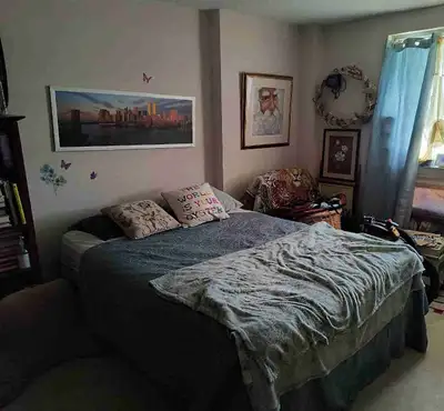 Room for rent.