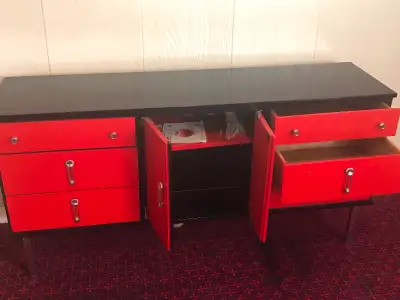 Bureau à tiroirs