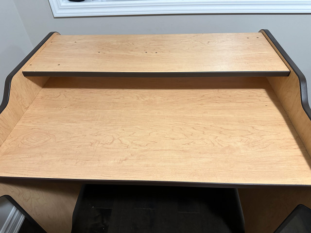 Office Table in Other Tables in Mississauga / Peel Region - Image 2