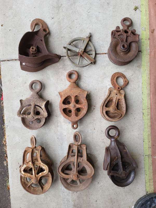 Nice selection of Vintage Metal Iron Barn Pulleys for sale  