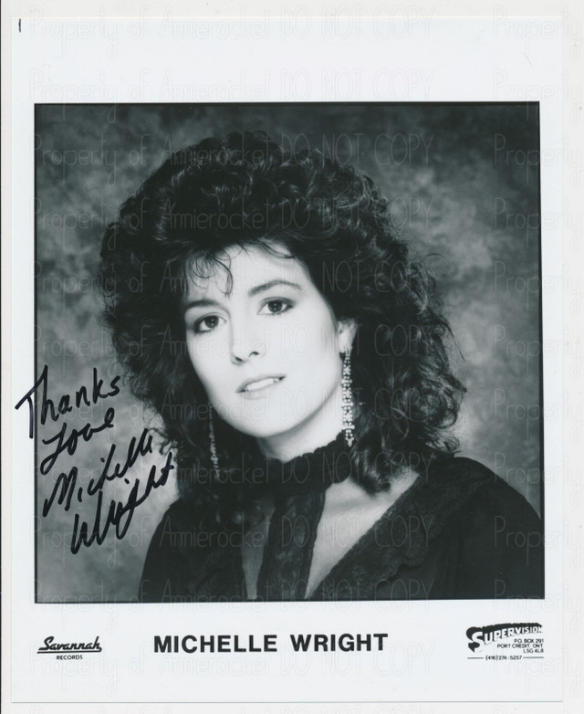 Michelle Wright Signed Do Right By Me Photo 8x10-B&W-1988 in Arts & Collectibles in City of Toronto - Image 3