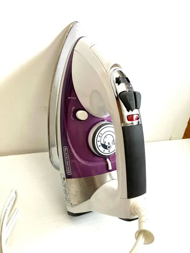 Black and Decker Iron pef 