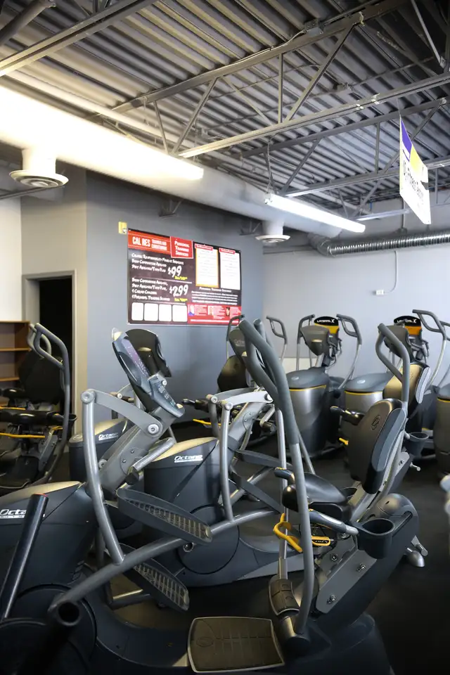 FINAL SALE OCTANE COMMERCIAL CARDIO AS LOW AS $1800/PIECE in Exercise Equipment in Regina - Image 6