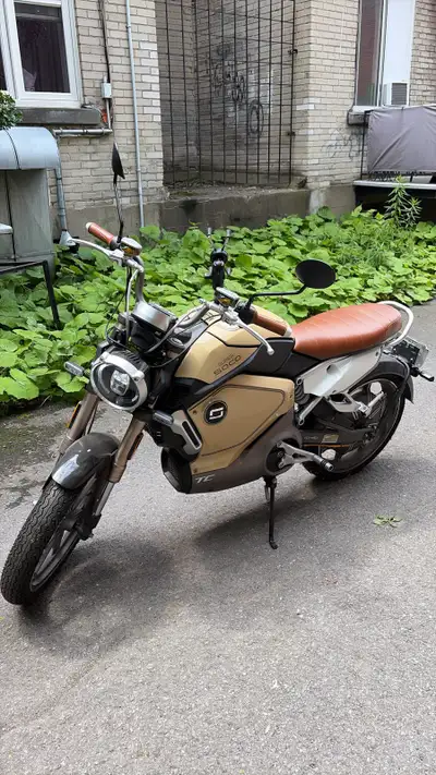 Selling my 2020 Super Soco TC Max in excellent condition with only 2,014 km. This electric motorcycl...