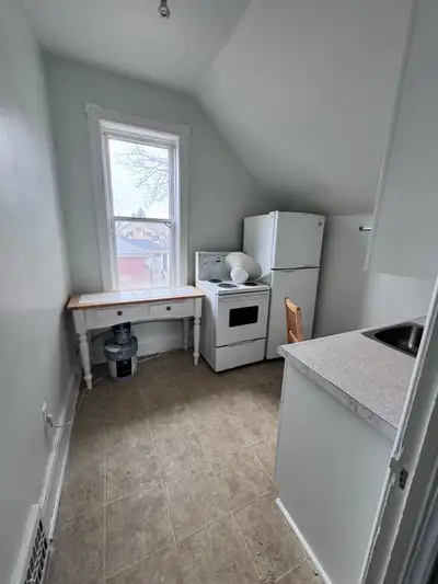 Cute little apartment on upper floor of an older home. Large windows allow for lots of light. Within...