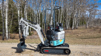 JT5120P 2,645 lbs / 1.2 Ton Mini Excavator with Pilot Controls