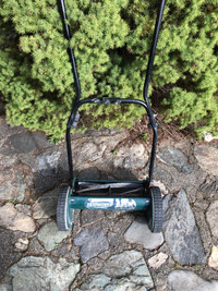 Yardworks 14” Push Mower