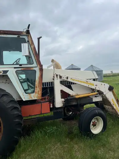 For Sale 1980 Case 2090 Tractor Comes with front end loader, bale forks, 8ft snowblower, after marke...