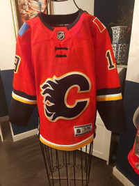 Calgary Flames youth jersey Tkachuk s/m
