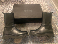 Leather boots-Simons/bottes en cuir