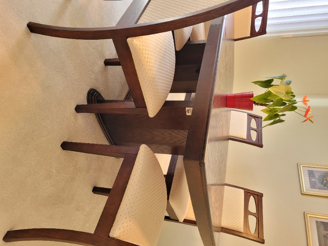 Dining table set Dining Tables & Sets St. Catharines Kijiji