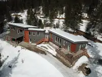 FOR SALE: 1521 Cougar Drive, Golden, BC   ID #272004