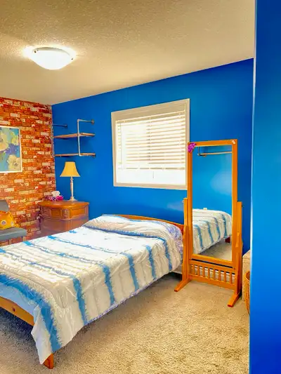 Room for rent for July and Aug, all utilities included, fully furnished