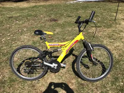 Boys 21 speed Trax Glacier bike , 24 inch wheels, View more