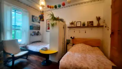 ** SUMMER SUBLET // BILINGUAL HOUSE **