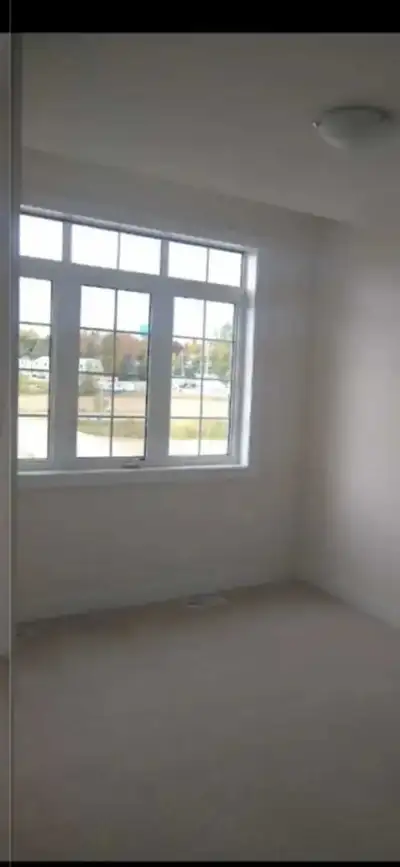 Rooms available for rent. /SHARE ACCOMMODATIONS/Rent Smoke free and pet free home. New subdivision....
