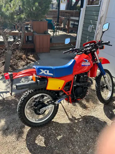 Clean and original 1985 Honda Xl 600 R . 4300km’s . Time capsule . Excellent condition. Rare find in...
