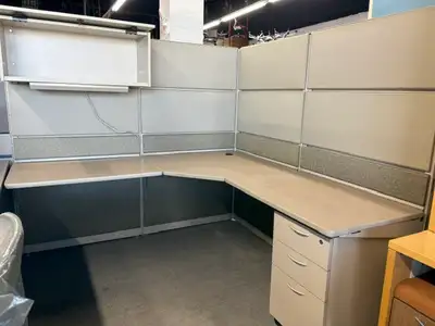Cubicles/ Teknion TOS 6x6x66" high stations $599.99/ excel condi, View more