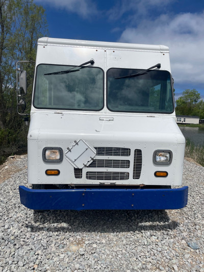 2012 Step Van For sale 225,000KM Great for Food Truck